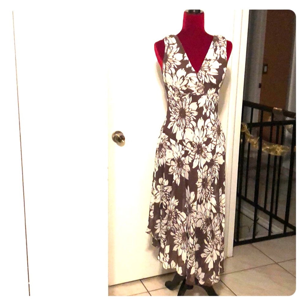 Brown and white spring dress